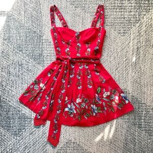 Brand new ❤️ FARM RIO Sweet Bloom Bouquet Mini Dress Linen Lenzing Ecovero Blend